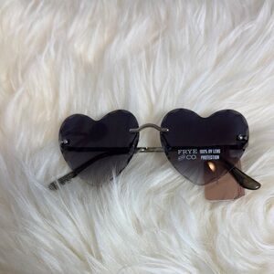 NWT FRYE AND CO. Black Heart Sunglasses